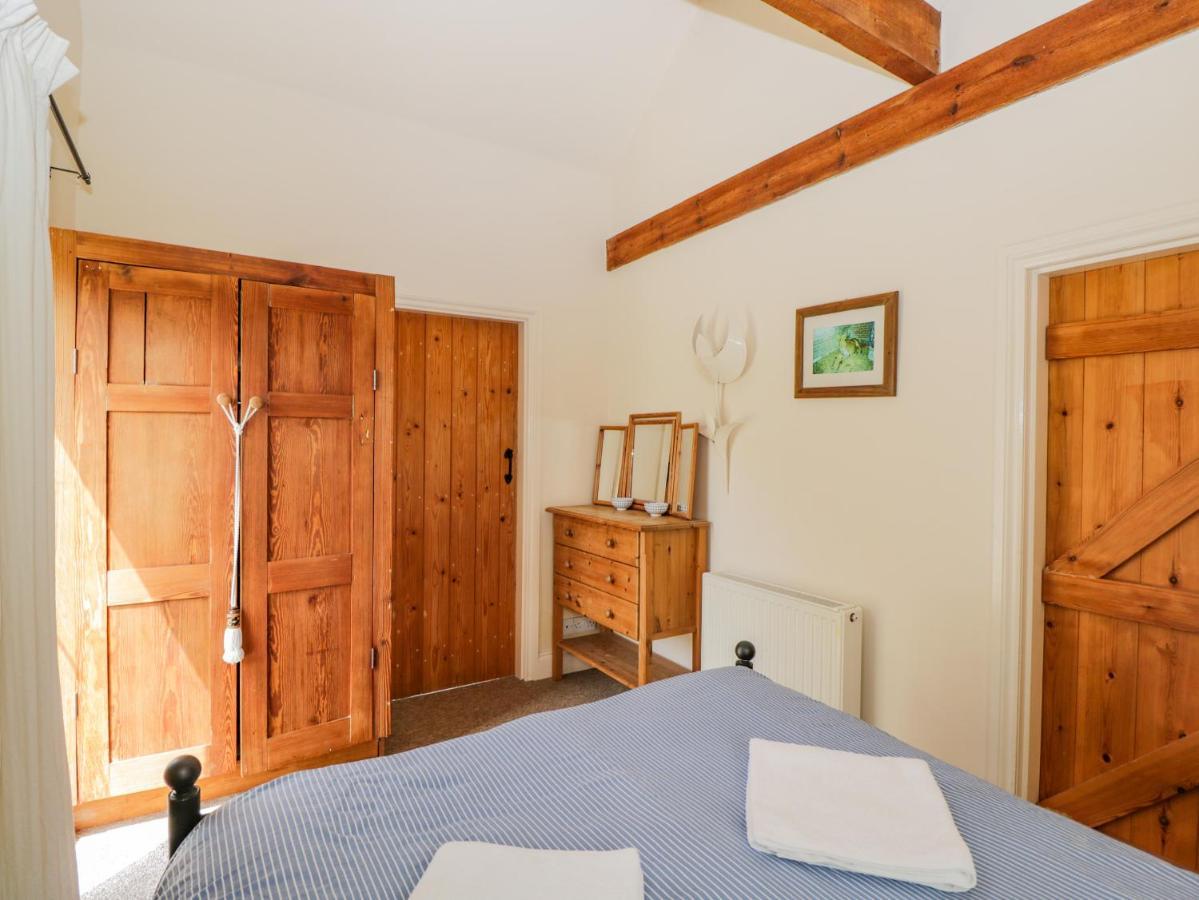 Parkfield Cottage Sturminster Marshall Exterior foto